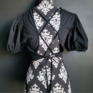 ARITZIA SUNDAY BEST Black Crop Top Lace Up Puff Sleeve Top Women Size L Cotton